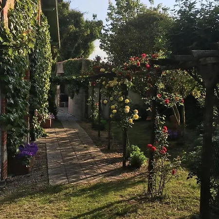 Cabin In Barzan With Swimming Pool *